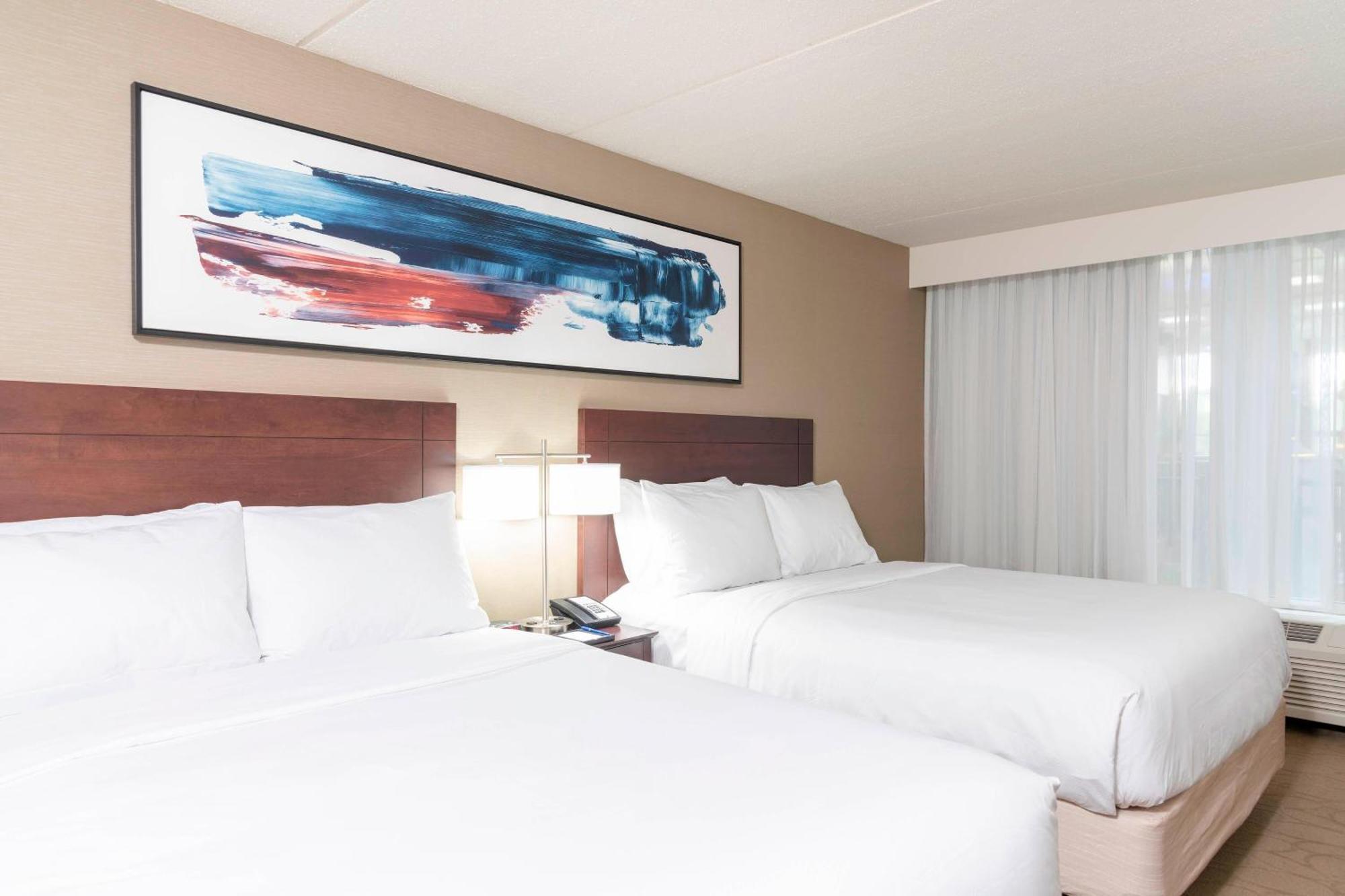 Delta Hotels By Marriott Kalamazoo Conference Center Экстерьер фото