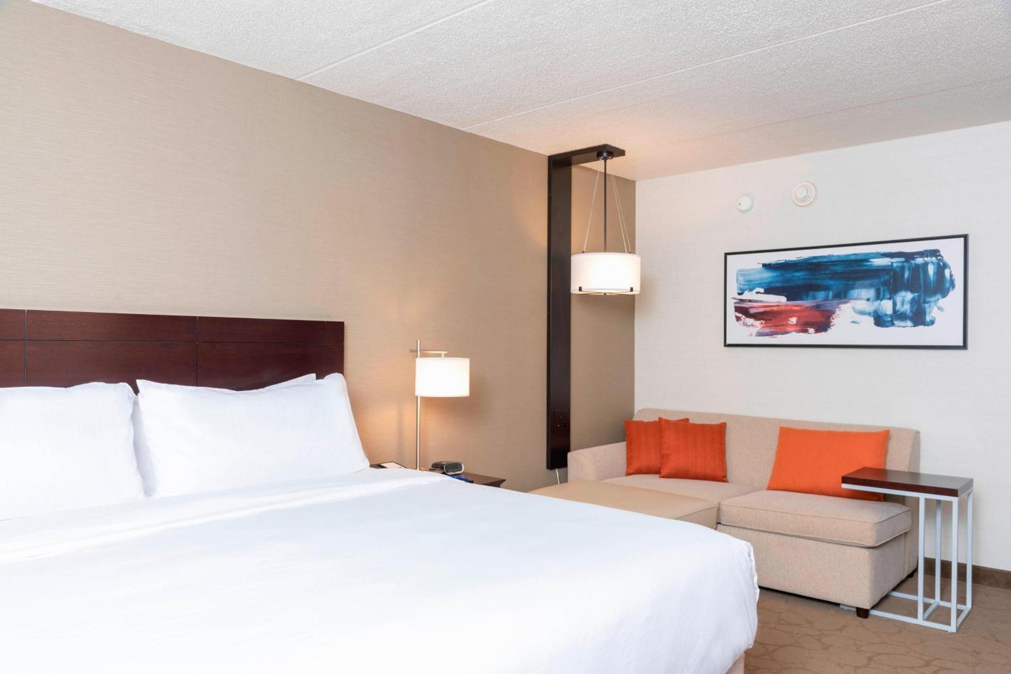 Delta Hotels By Marriott Kalamazoo Conference Center Экстерьер фото